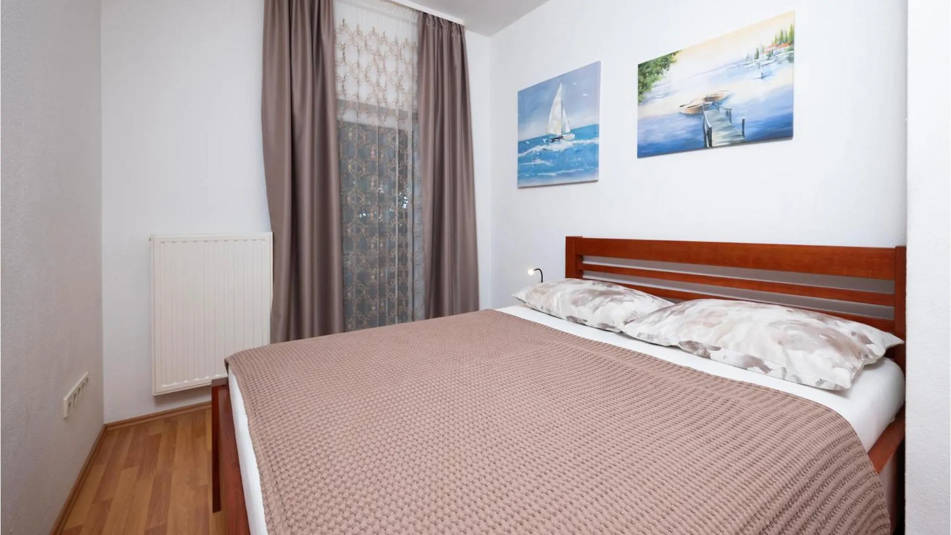 3 Bedroom Stunning Apartment In Pula Chorwacja