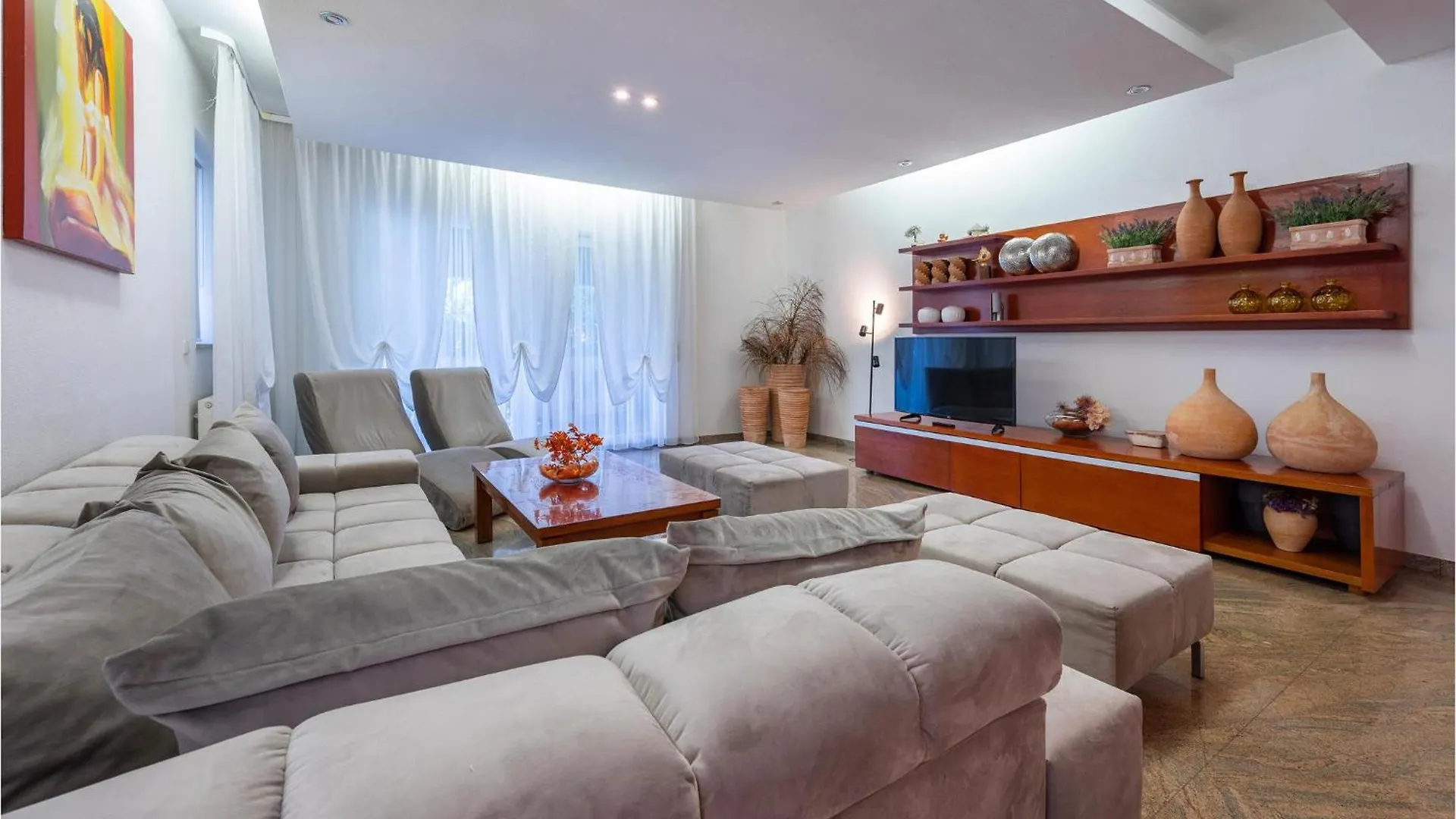 3 Bedroom Stunning Apartment In Pula Chorwacja