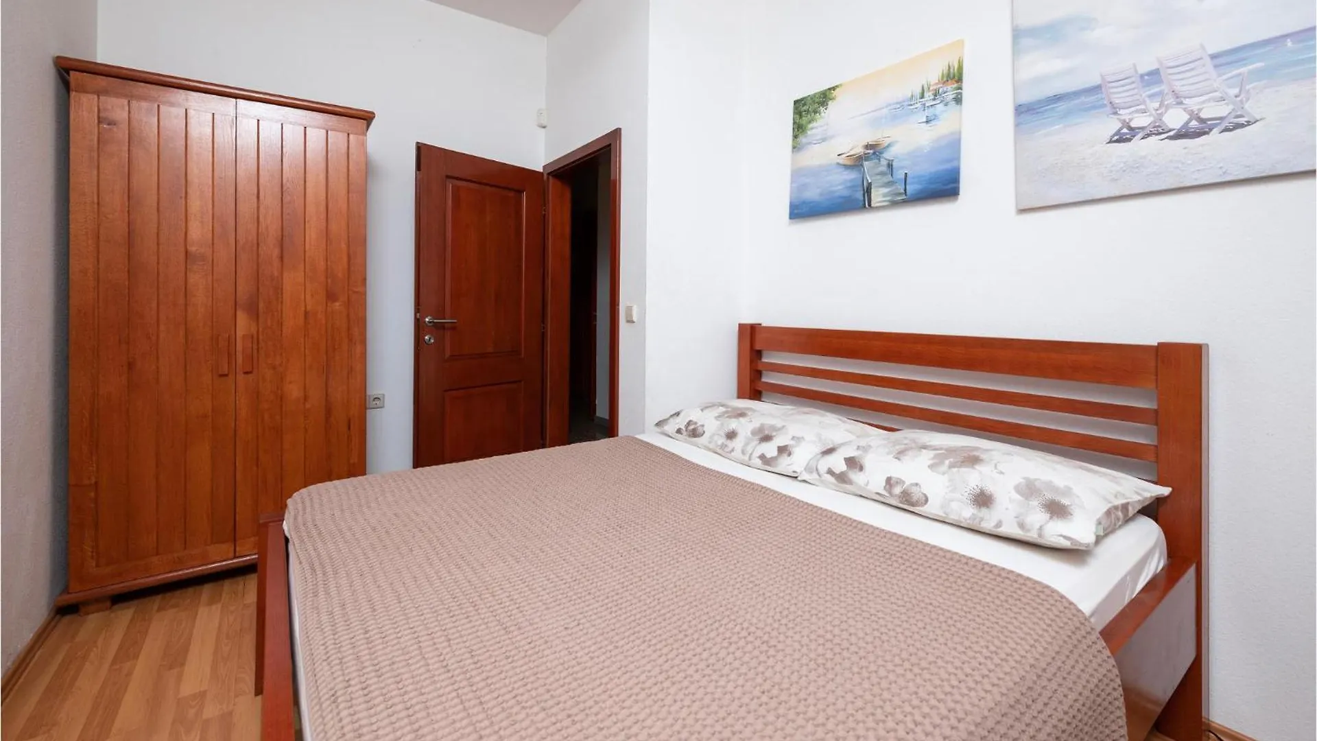 3 Bedroom Stunning Apartment In Pula Chorwacja
